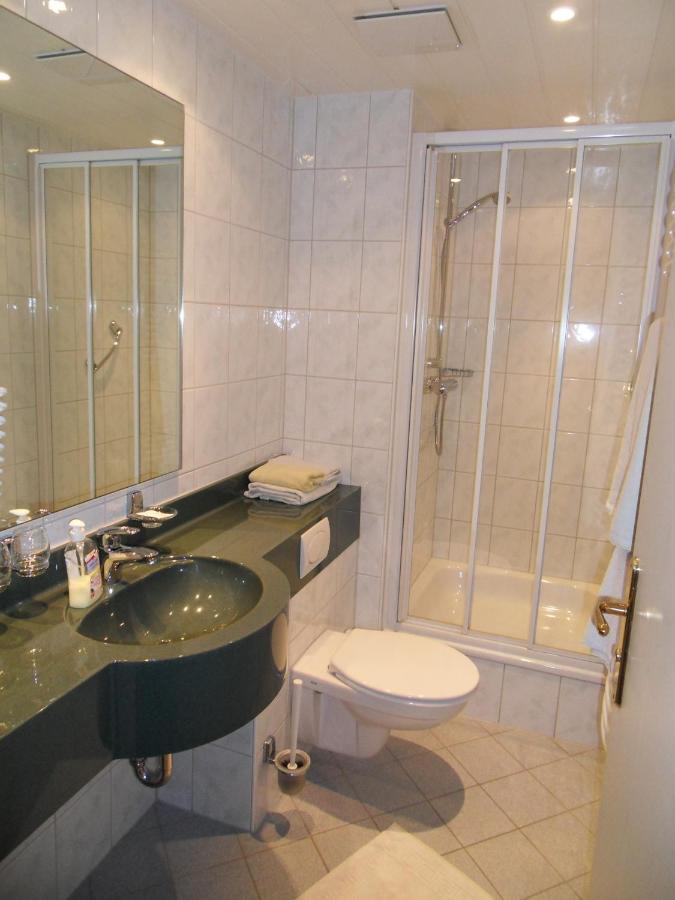 Hotel Gruener Baum Bretzenheim Eksteriør bilde