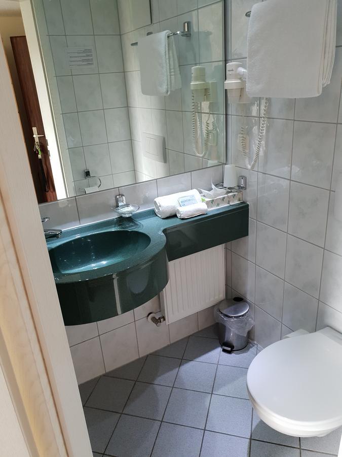 Hotel Gruener Baum Bretzenheim Eksteriør bilde